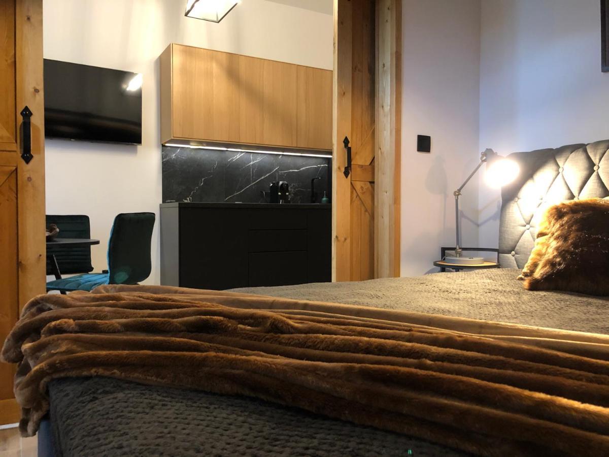 Julius Apartment